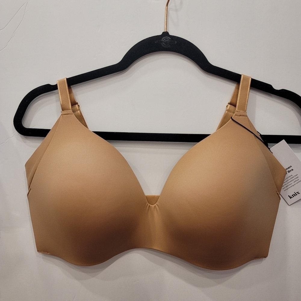 NWT Sz 7 Cassava Knix WingWoman Contour Bra
